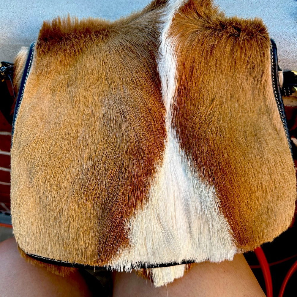 Antelope crossbody